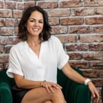 Felicia Dunn, seated. COO of 360 Wraps