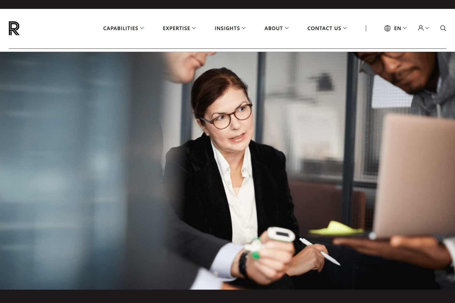 Russell Reynolds Associates screenshot - 10 beste wervingsbureaus voor CEO’s beoordeeld in 2026