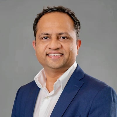 hemant headshot
