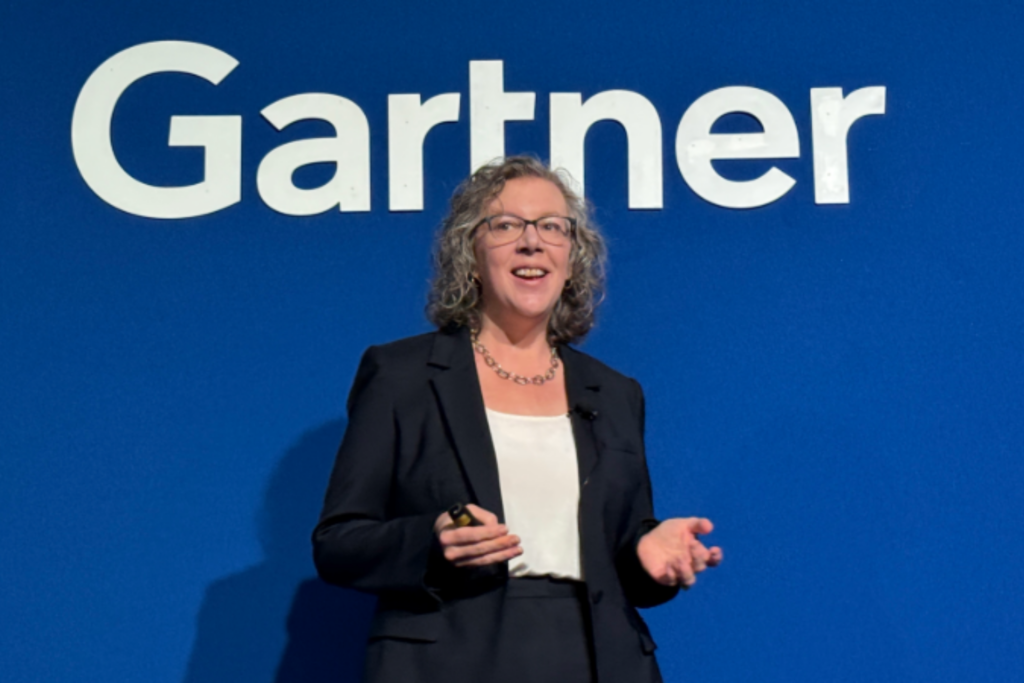 Stephanie Clement, Senior Director Analyst at Gartner, speaking at the 2025 Gartner HR Symposium/Xpo™