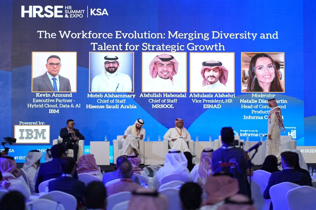 Panel discussion featuring HR executives and industry leaders at HRSE 2025